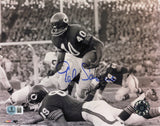 Gale Sayers Autographed Signed 8x10 Photo Chicago Bears Beckett BAS QR #BS12769