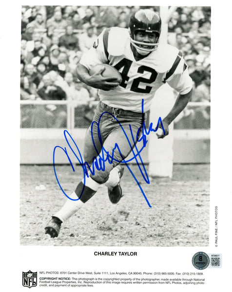 Charley Taylor Autographed Washington Redskins 8x10 Photo Beckett 56773