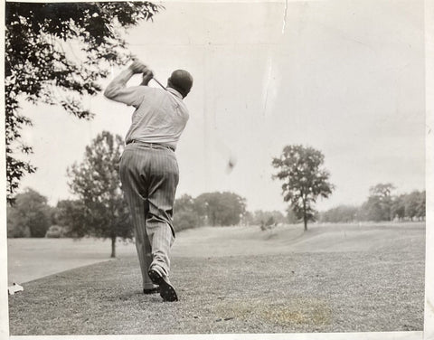 Walter Hagen Signed 7x9 Original 1942 PGA Golf Wire Photo