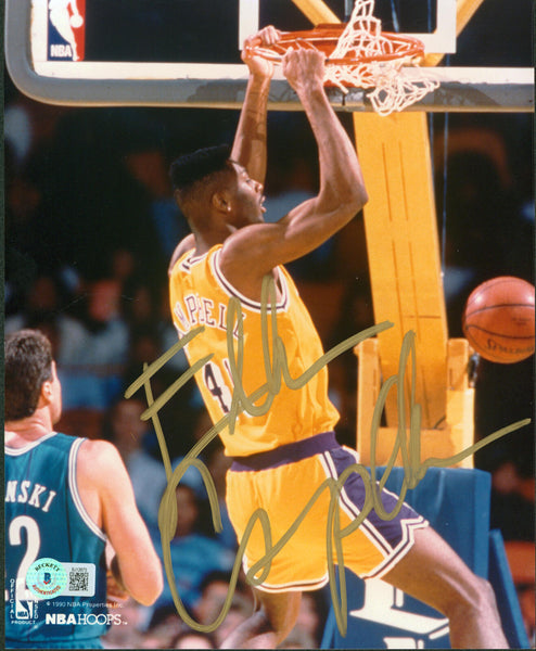 Lakers Elden Campbell Signed 8x10 Vertical Dunking Photo w/ Gold Sig BAS