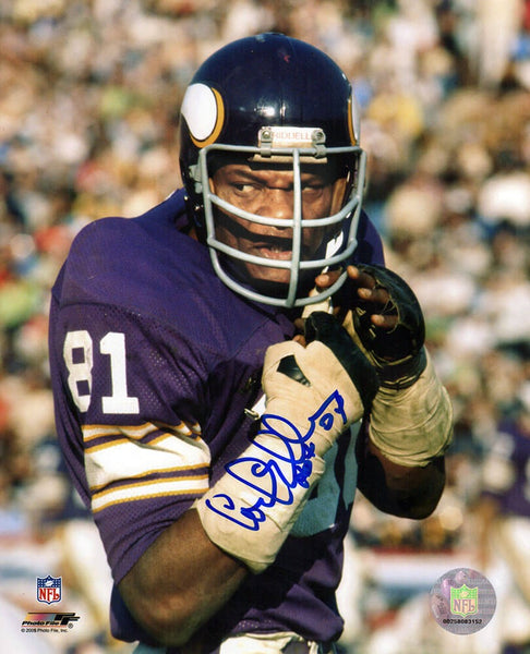 Carl Eller Signed Vikings Purple Jersey Close Up 8x10 Photo w/HOF'04 - (SS COA)