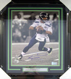 Russell Wilson Signed Framed 16x20 Photo Seattle Seahawks Super Bowl RW Holo