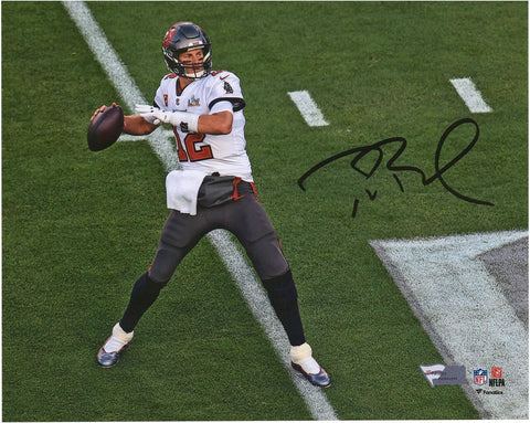 Tom Brady TB Buccaneers Super Bowl LV Champs Signed 8" x 10" Action Photo
