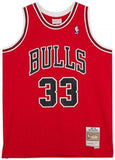 Scottie Pippen Chicago Bulls Signed Red Mitchell & Ness 1997-98 Swingman Jersey