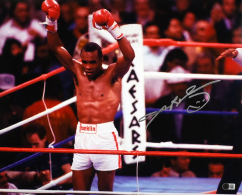 Sugar Ray Leonard Autographed 16x20 Arms Up Photo- Beckett W Hologram *Silver