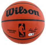 Magic Johnson Signed NBA Wilson Basketball (Beckett) Los Angeles Lakers Guard
