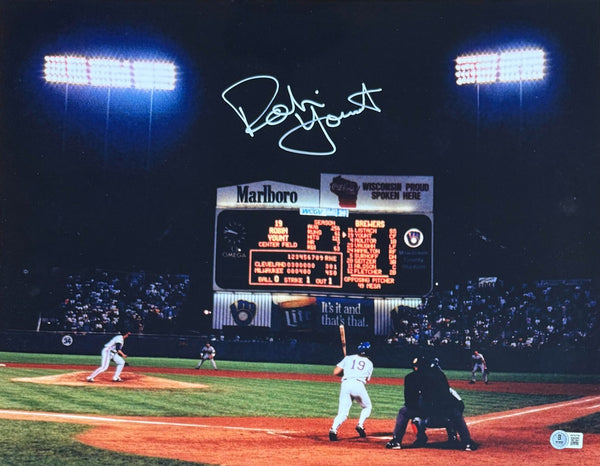 ROBIN YOUNT - Milwaukee Brewers MLB - Signed 16x20 Photo #13 AUTO - BAS
