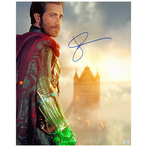 Jake Gyllenhaal Autographed Spider-Man Far From Home Mysterio 16x20 Photo