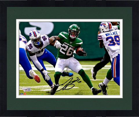Framed Le'Veon Bell New York Jets Autographed 8" x 10" Cutting Photograph