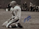 Y.A. Tittle Autographed New York Giants 16x20 On Knees Photo W/ HOF-Tristar Auth