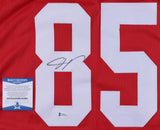 Vernon Davis Signed San Francisco 49ers Jersey (Beckett COA) 2xPro Bowl T.E.
