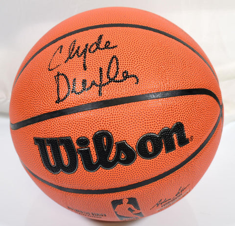 Clyde Drexler Autographed Wilson NBA Basketball - Beckett W Hologram *Black