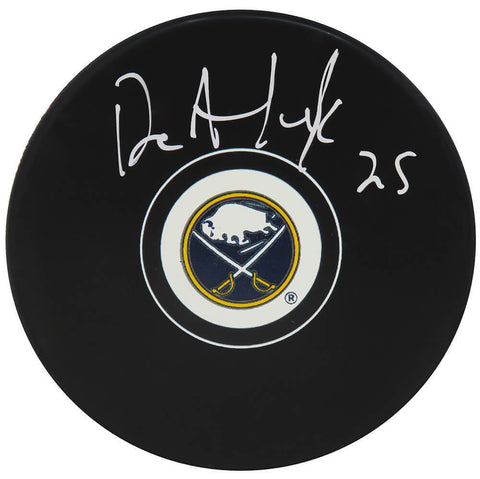Dave Andreychuk Signed Buffalo Sabres Logo Hockey Puck - (SCHWARTZ COA)