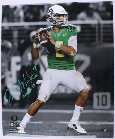 MARCUS MARIOTA Signed / Inscribed "Dropback" 20x24 Photograph STEINER LE 14/14