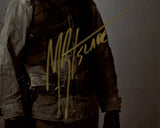 Manu Bennett Signed Arrow Unframed 8x10 Photo with "Slade" Inscription