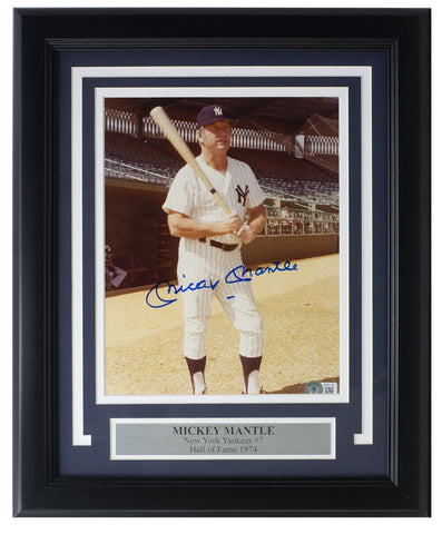 Mickey Mantle Signed Framed 8x10 New York Yankees Photo BAS AB84195