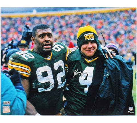 Brett Favre Signed Green Bay Packers Unframed 16x20 Photo - with Reggie