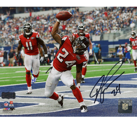 Devonta Freeman Autographed/Signed Atlanta Falcons 8x10 Photo - Touchdown Spike