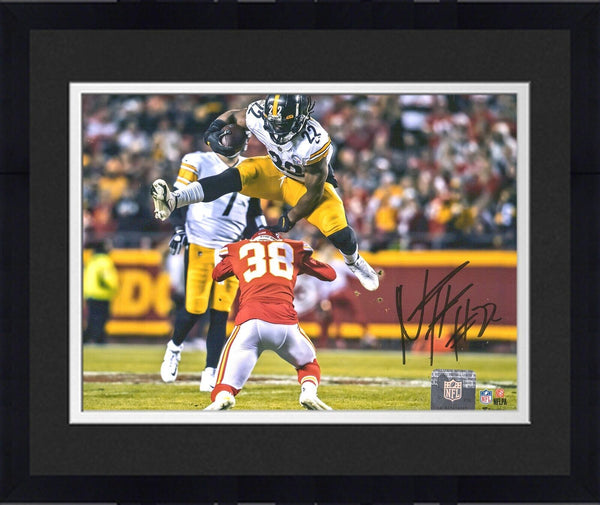 Framed Najee Harris Steelers Signed 8x10 Hurdle vs. Chiefs Photograph