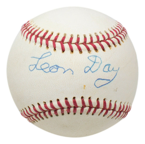 Leon Day Signed Newark Eagles Baseball Negroe LeagueBAS AA21581
