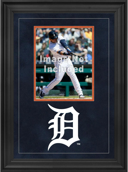 Detroit Tigers Deluxe 8x10 Vertical Photo Frame w/Team Logo