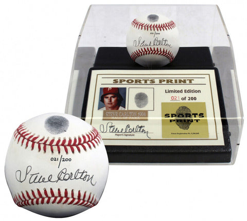 Steve Carlton Signed N.L. Baseball with Thumbprint w Display Case (Sport Print)