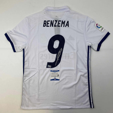 Autographed/Signed Karim Benzema Real Madrid 2016-17 White Jersey Beckett COA