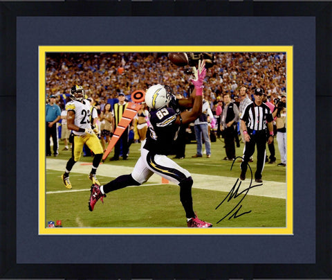 Frmd Antonio Gates Los Angeles Chargers Signed 8" x 10" Touchdown Catch Photo