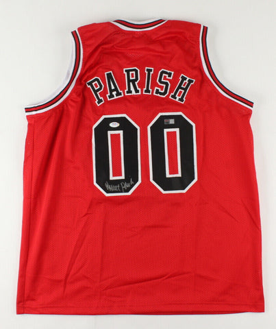 Robert Parish Signed Chicago Bulls Red Jersey (PSA COA) Member 1997 World Champs
