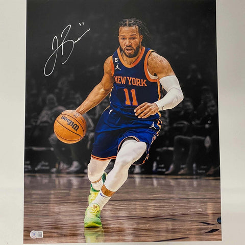 Autographed/Signed Jalen Brunson New York Knicks 16x20 Photo Beckett BAS COA