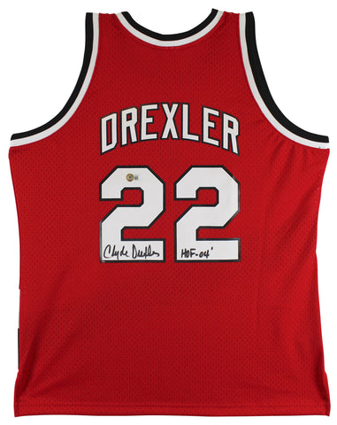 Blazers Clyde Drexler "HOF 04" Signed Red Mitchell & Ness Jersey BAS Witnessed