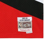 CLYDE DREXLER Autographed "HOF '04" Trail Blazers Red Jersey FANATICS