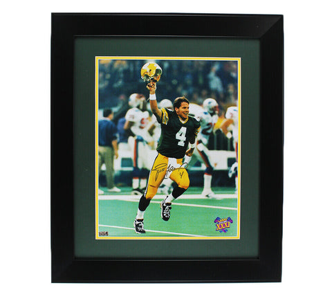 Brett Favre Signed Green Bay Packers Framed 16x20 NFL Photo - The Kid Shot