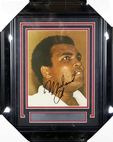 Muhammad Ali Authentic Autographed Signed Framed 8x10 Photo PSA/DNA COA H47554
