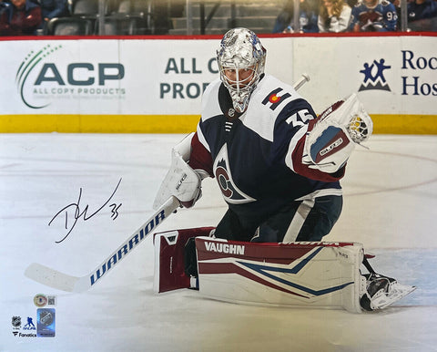 Darcy Kuemper Autographed Colorado Avalanche 16x20 Photo Beckett 37953