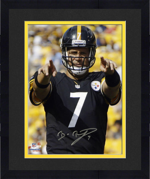 Framed Ben Roethlisberger Steelers Autographed 8" x 10" Pointing Photograph
