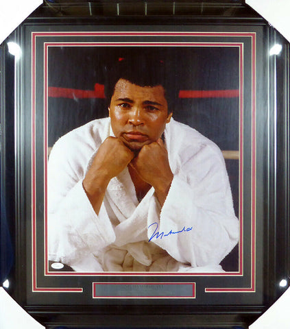 Muhammad Ali Authentic Autographed Signed Framed 16x20 Photo JSA COA Y13095