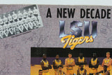 1989-90 LSU (14) Shaquille O'Neal, Jackson +12 Signed 18x23 Poster BAS #AA03698