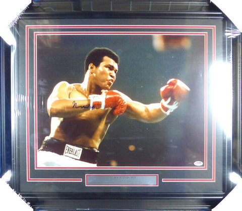 Muhammad Ali Authentic Autographed Signed Framed 16x20 Photo PSA/DNA COA S14053