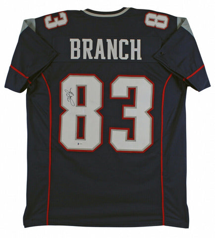 Deion Branch Signed New England Patriots Jersey (Beckett COA) S,B. XXXIX MVP W.R