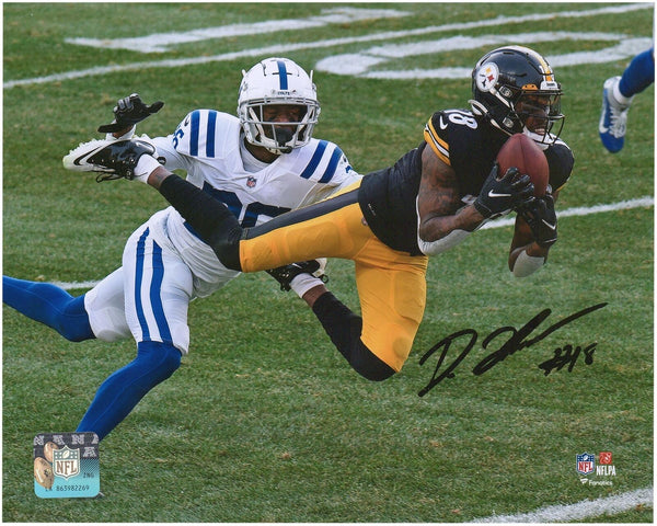Diontae Johnson Pittsburgh Steelers Signed 8x10 Leaping Photo