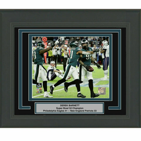 Framed DEREK BARNETT Fumble Tom Brady Eagles Super Bowl 52 8x10 Photo Matted #1