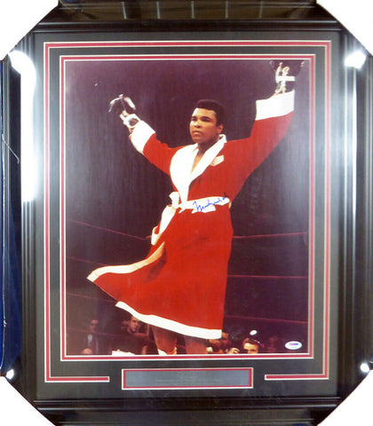 Muhammad Ali Autographed Signed Framed 16x20 Photo PSA/DNA #S14049