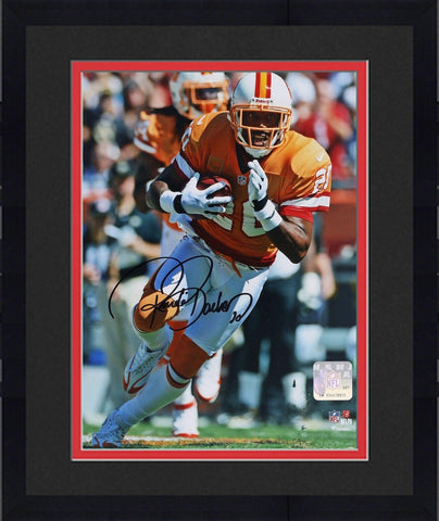 Framed Ronde Barber Tampa Bay Buccaneers Autographed 8" x 10" Running Photograph