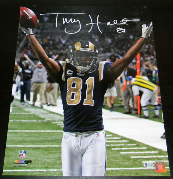 TORRY HOLT SIGNED AUTOGRAPHED ST LOUIS RAMS 16x20 PHOTO BECKETT