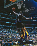CHRIS WEBBER Autographed Sacramento Kings 16"x 20" Dunk Photograph FANATICS