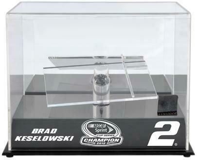 Brad Keselowski 2012 Sprint Cup Champ 1:24 Die-Cast Display Case w/Race Tire