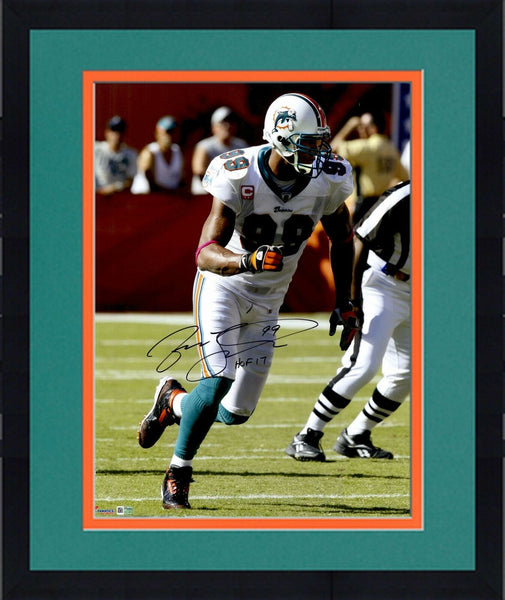 Framed Jason Taylor Miami Dolphins Signed 16" x 20" Run Photo & "HOF 17" Insc