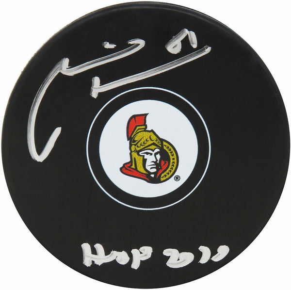 Marian Hossa Signed Ottawa Senators Logo Hockey Puck w/HOF 2020 - (SCHWARTZ COA)