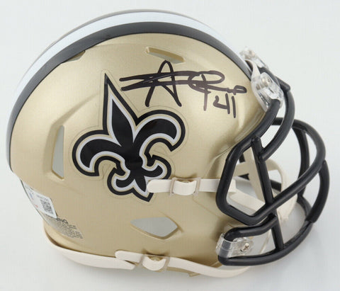 Alvin Kamara Signed New Orleans Saints Mini Helmet (Beckett) 5xPro Bowl R.B.